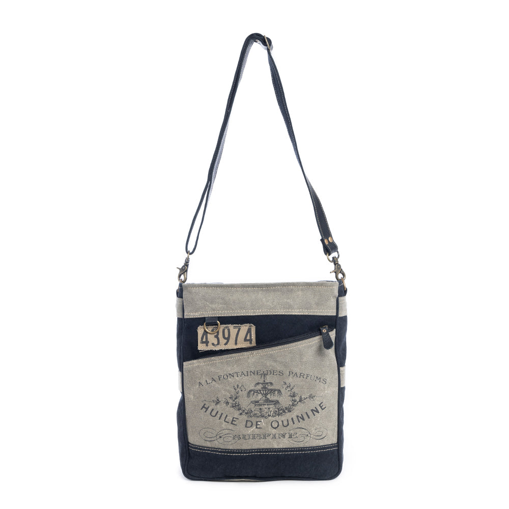 De Quinine Shoulder Bag