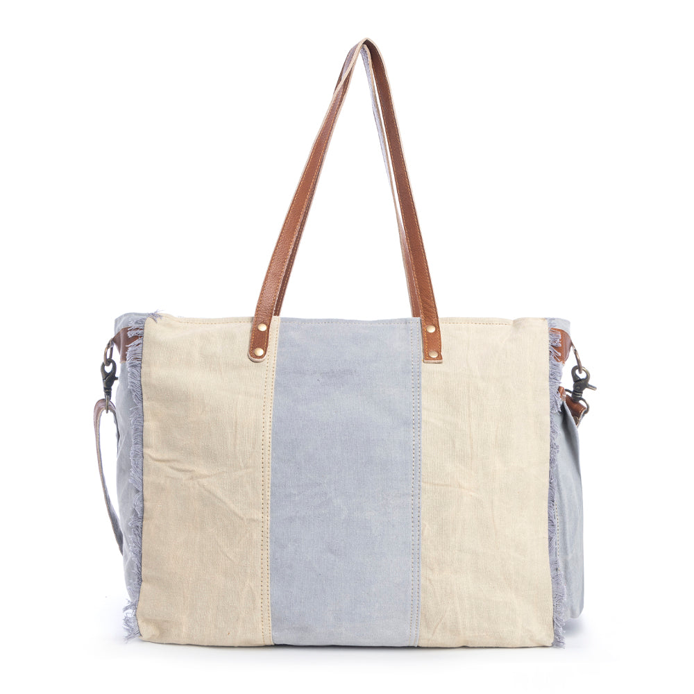 Queen Creek Weekender Bag in Sky Blue