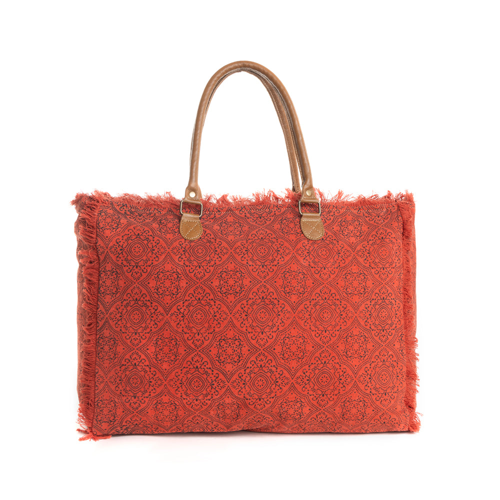 Triple Fork Ranch Weekender Bag in Scarlet