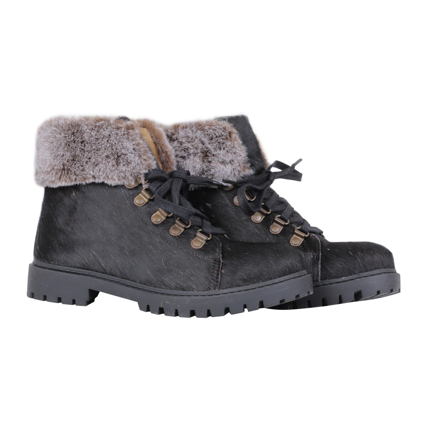 Turbulent Boots