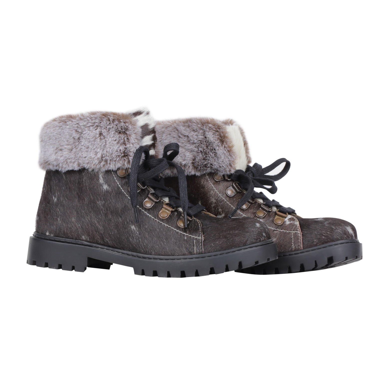 Turbulent Boots