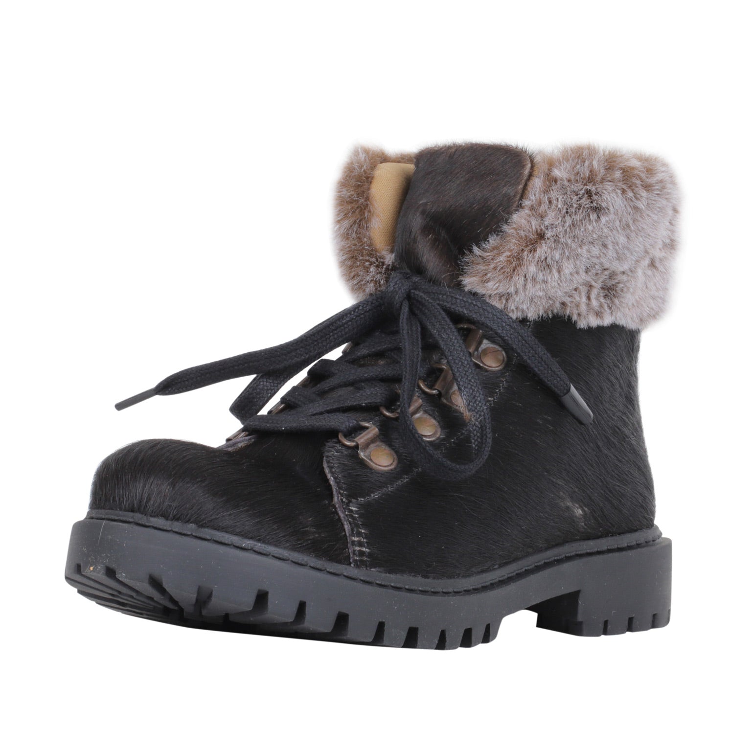 Turbulent Boots