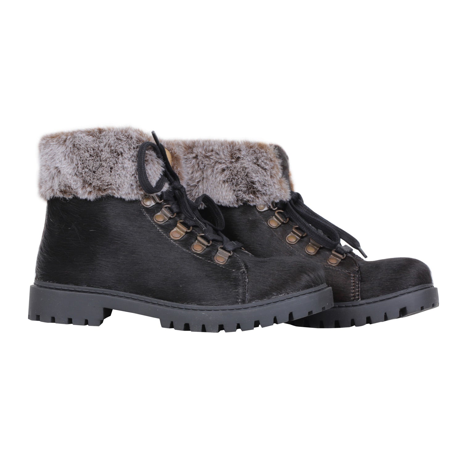 Turbulent Boots