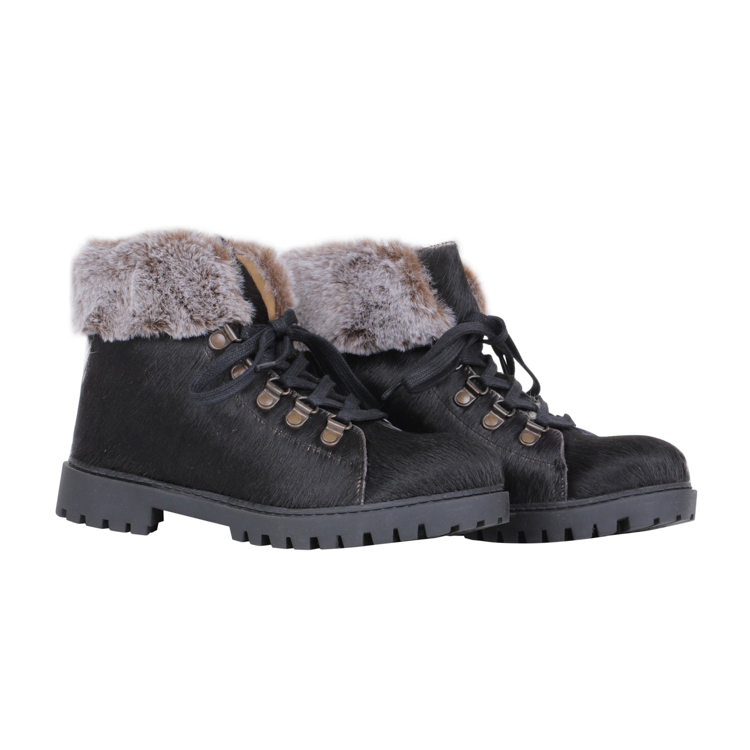 Turbulent Boots