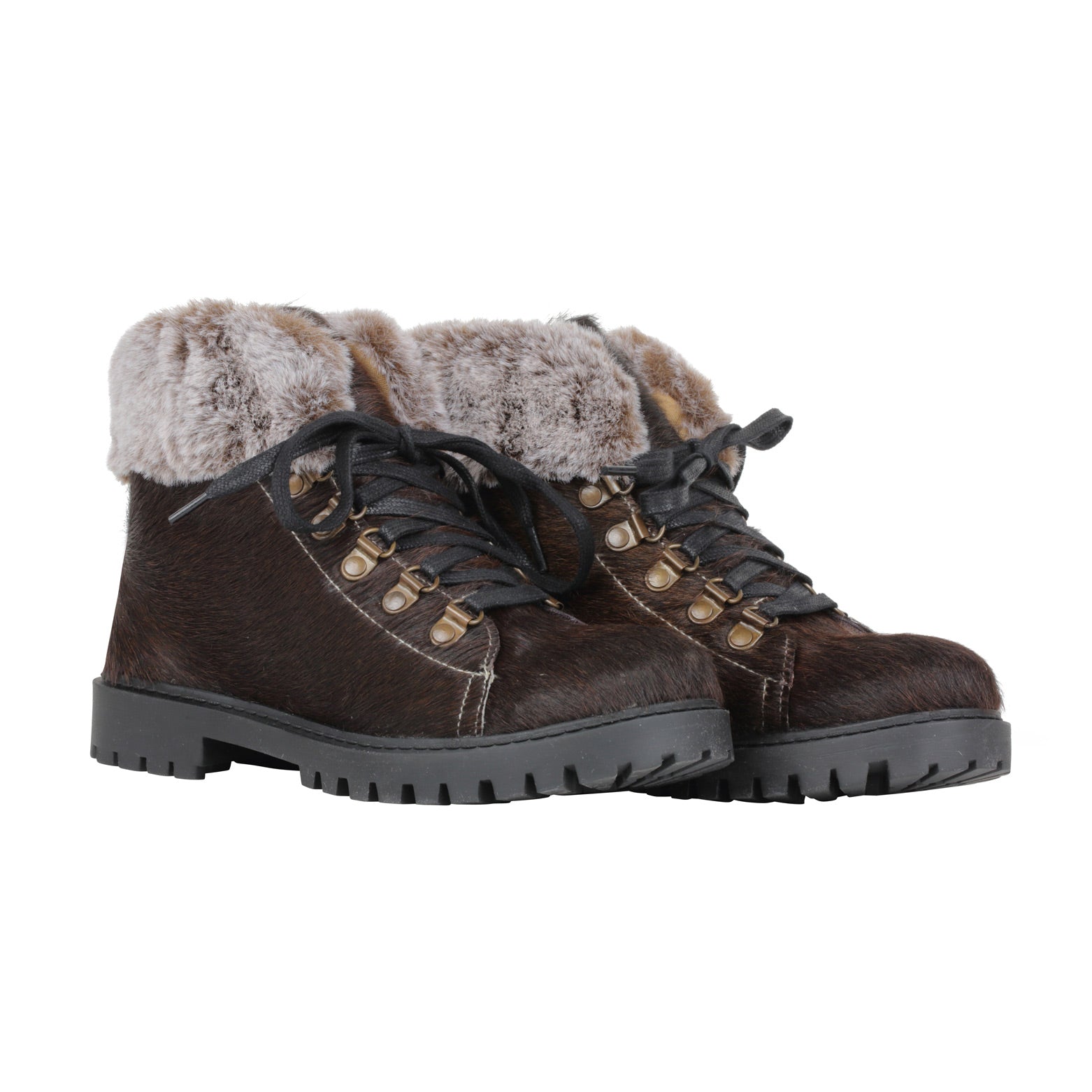 Turbulent Boots
