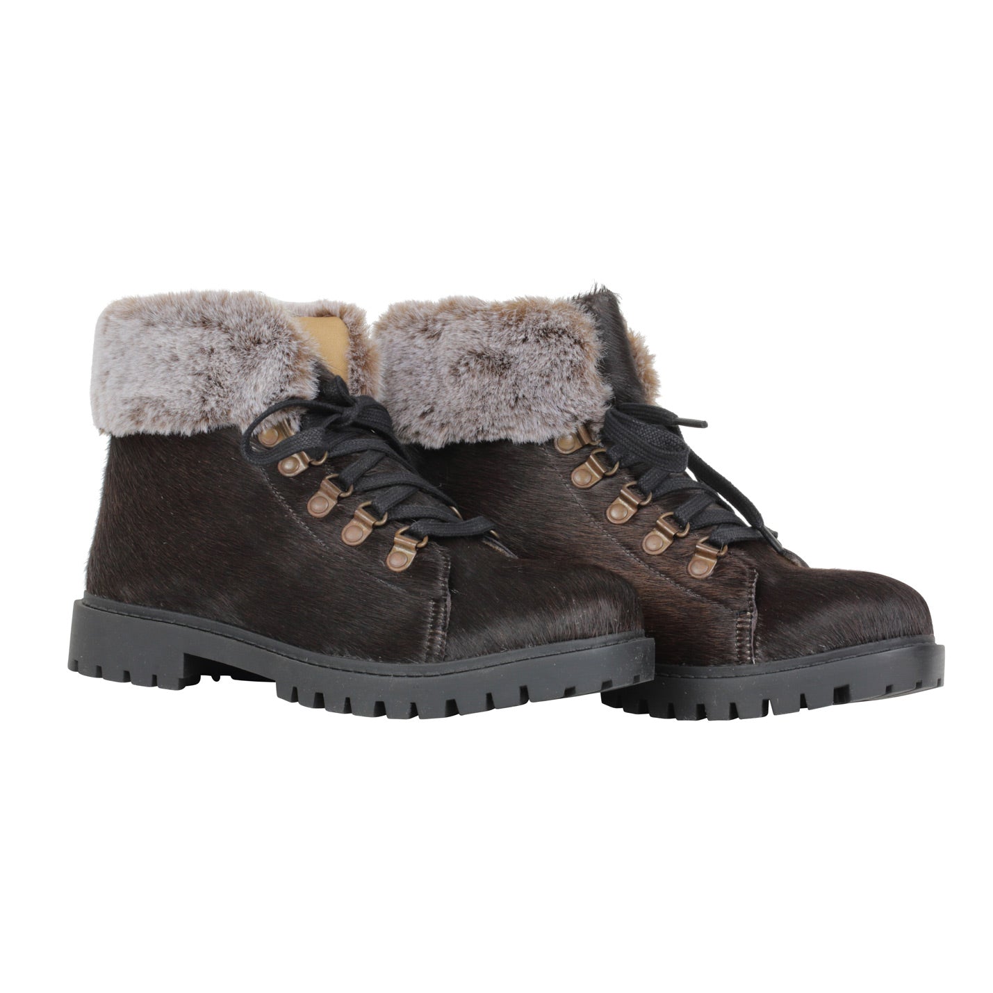 Turbulent Boots