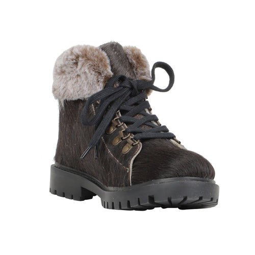 Turbulent Boots