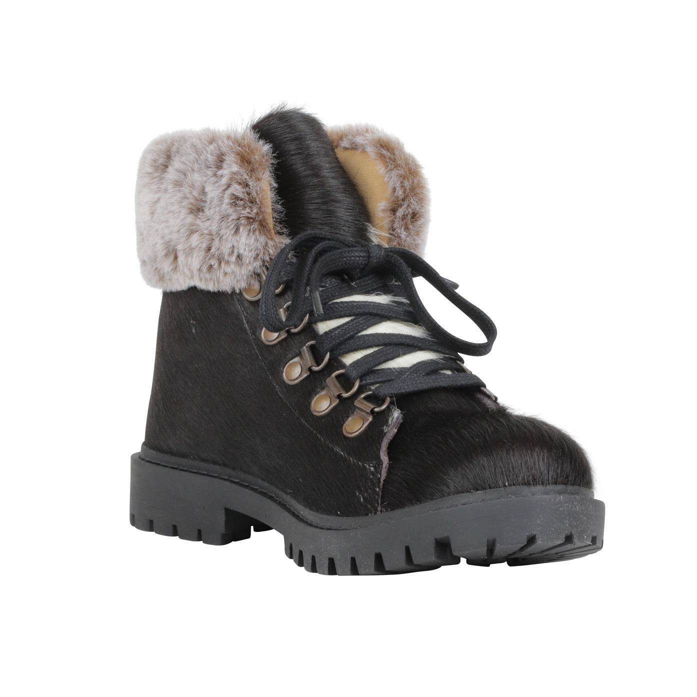 Turbulent Boots