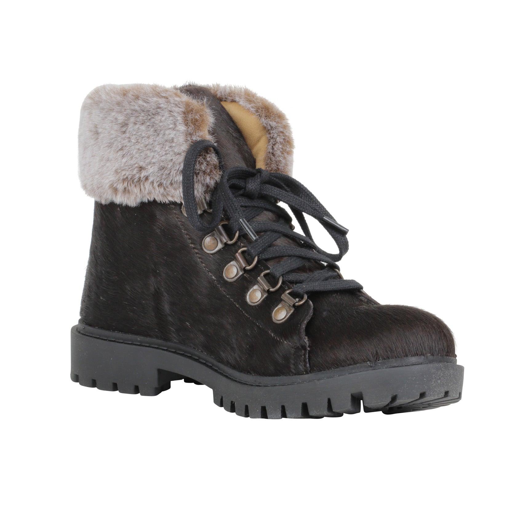 Turbulent Boots