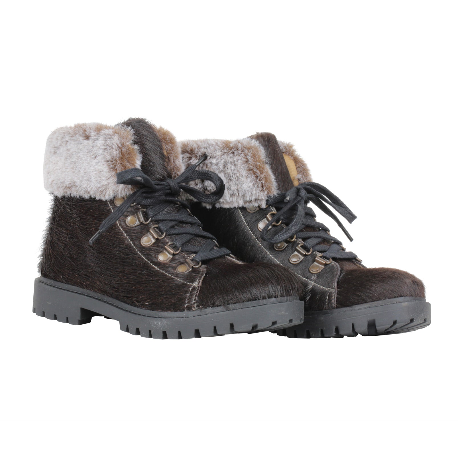 Turbulent Boots