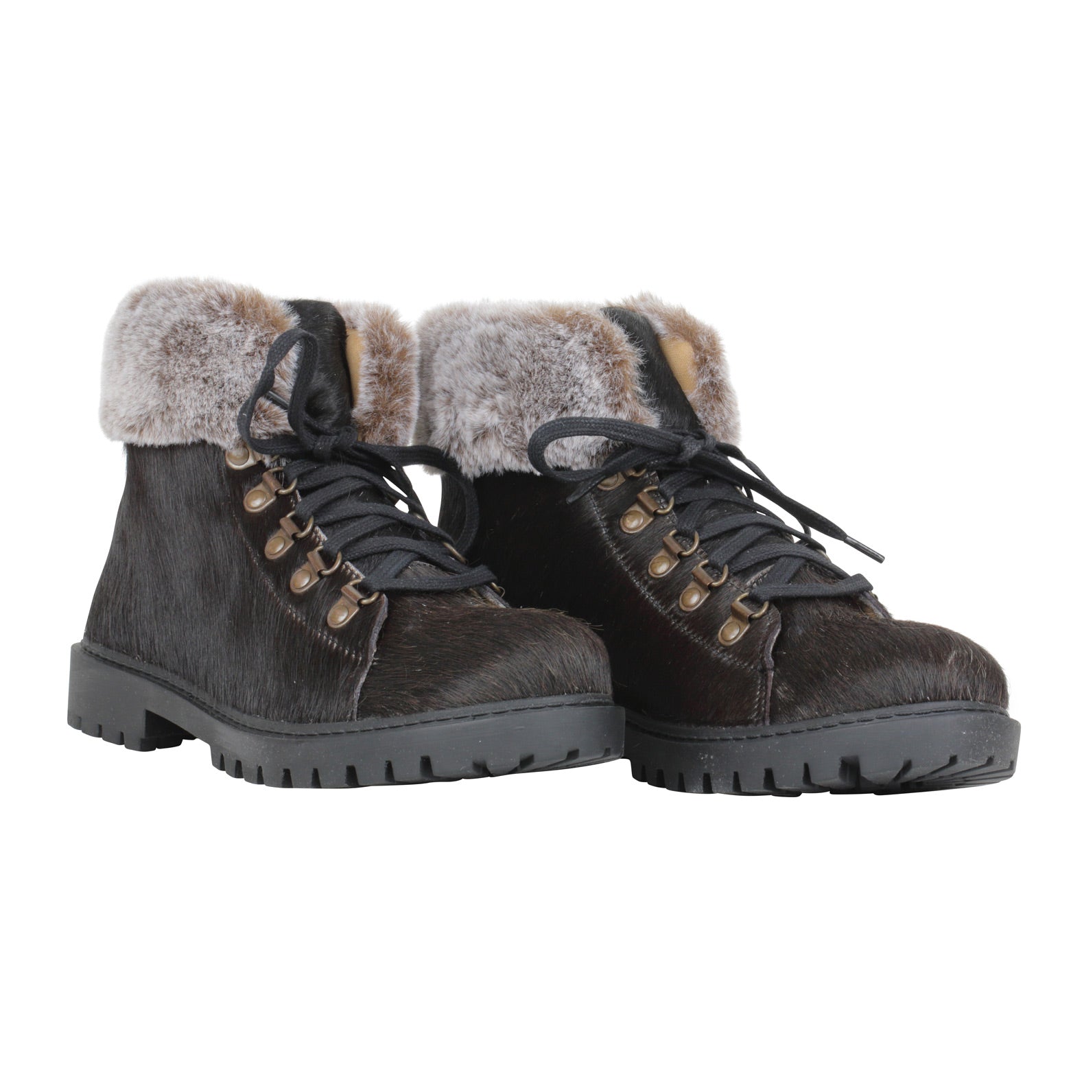 Turbulent Boots