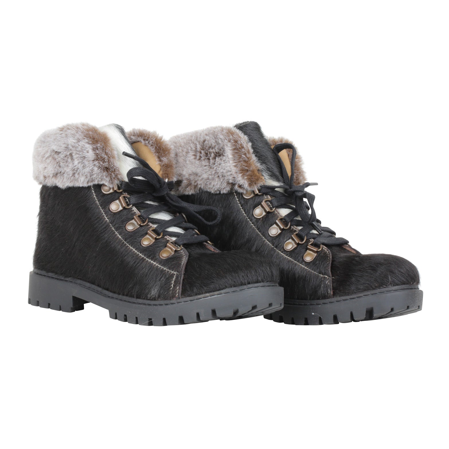 Turbulent Boots
