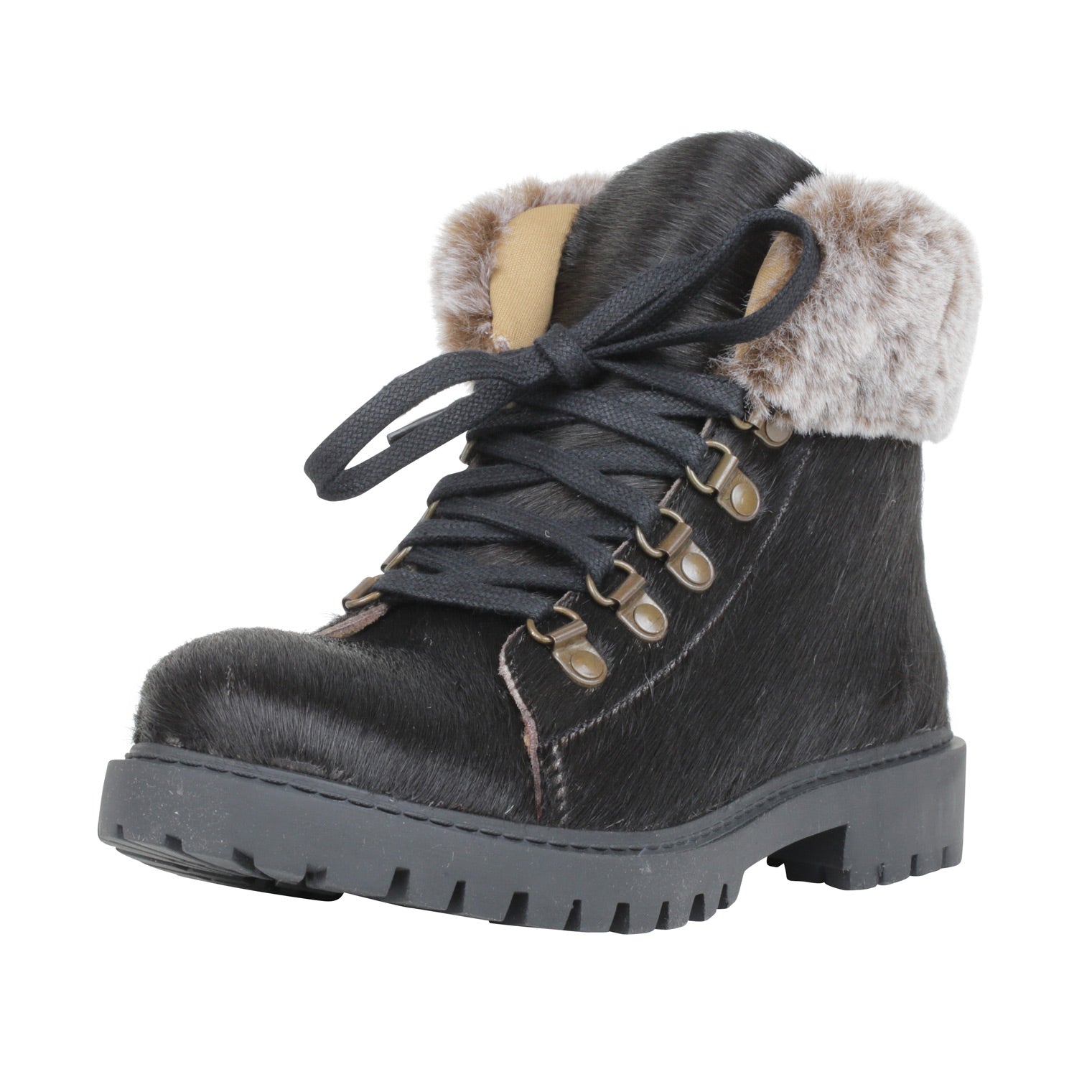 Turbulent Boots