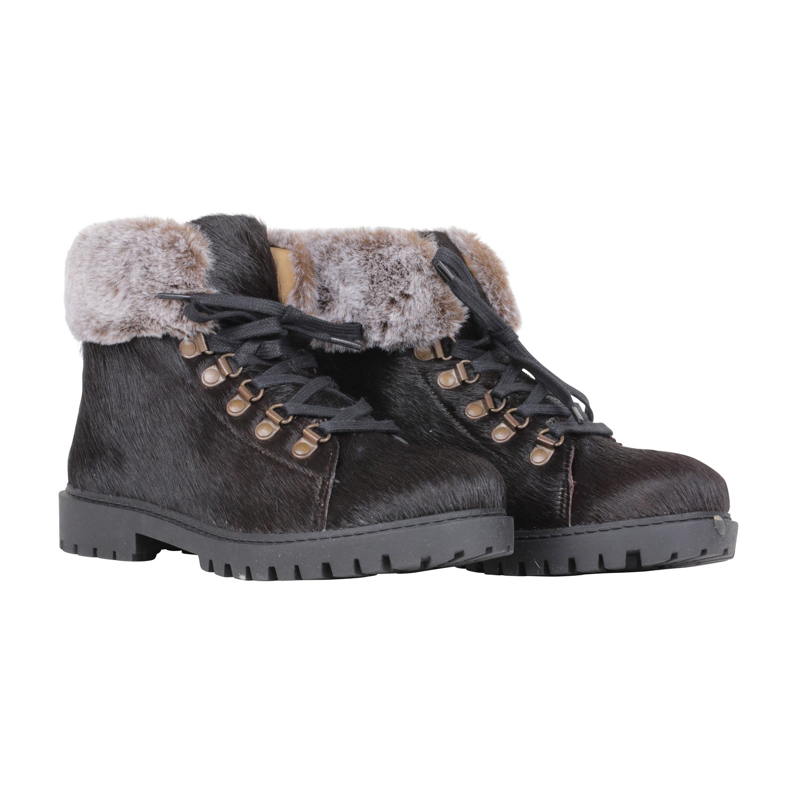 Turbulent Boots