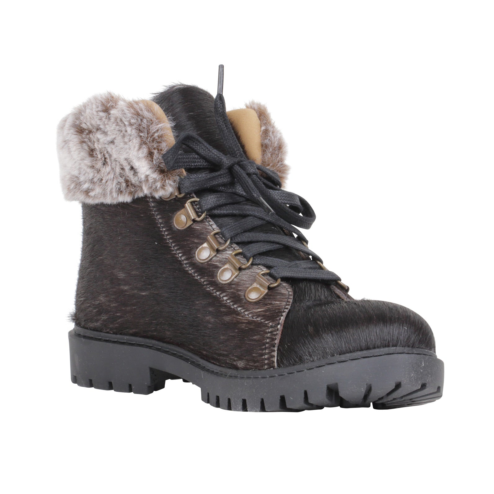Turbulent Boots
