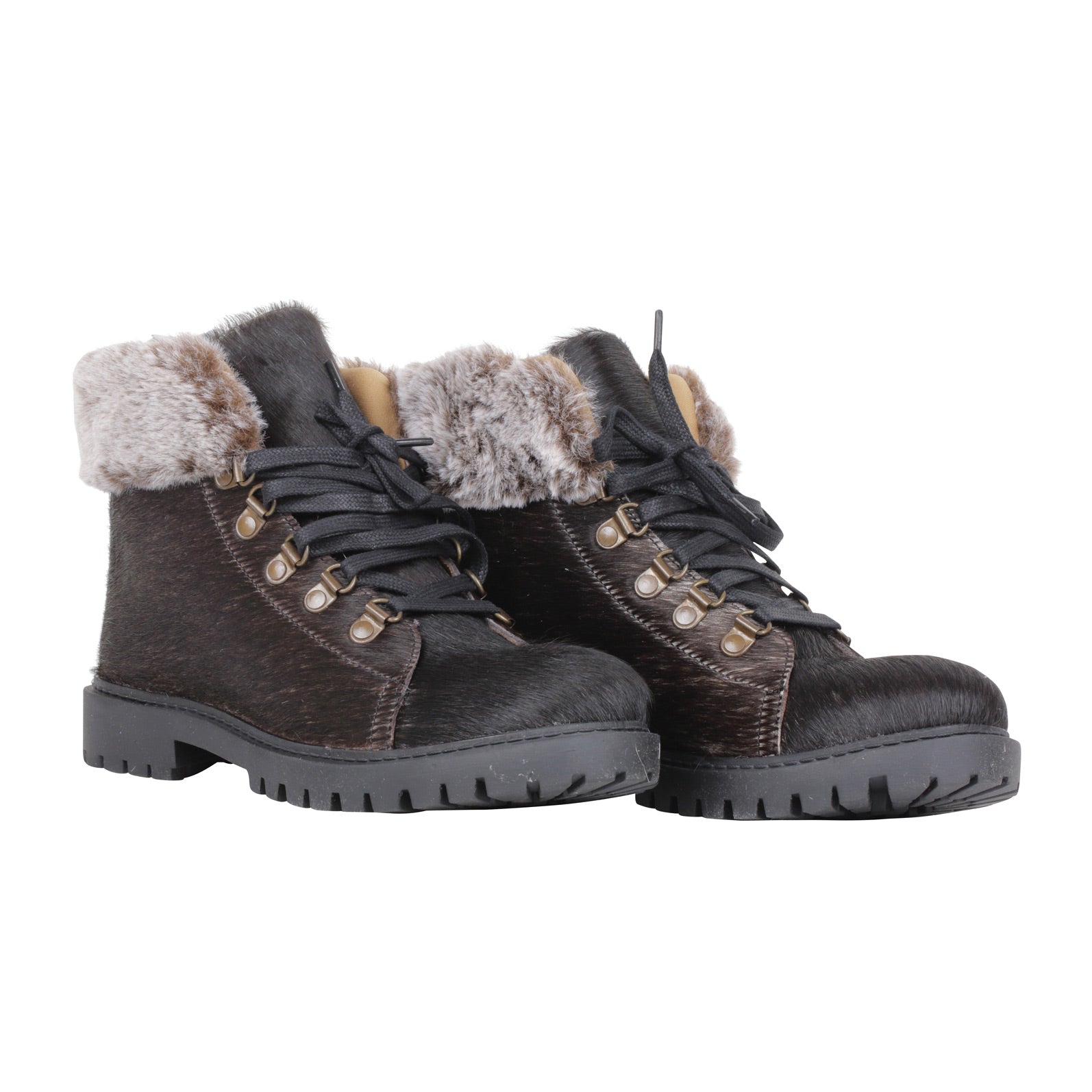 Turbulent Boots