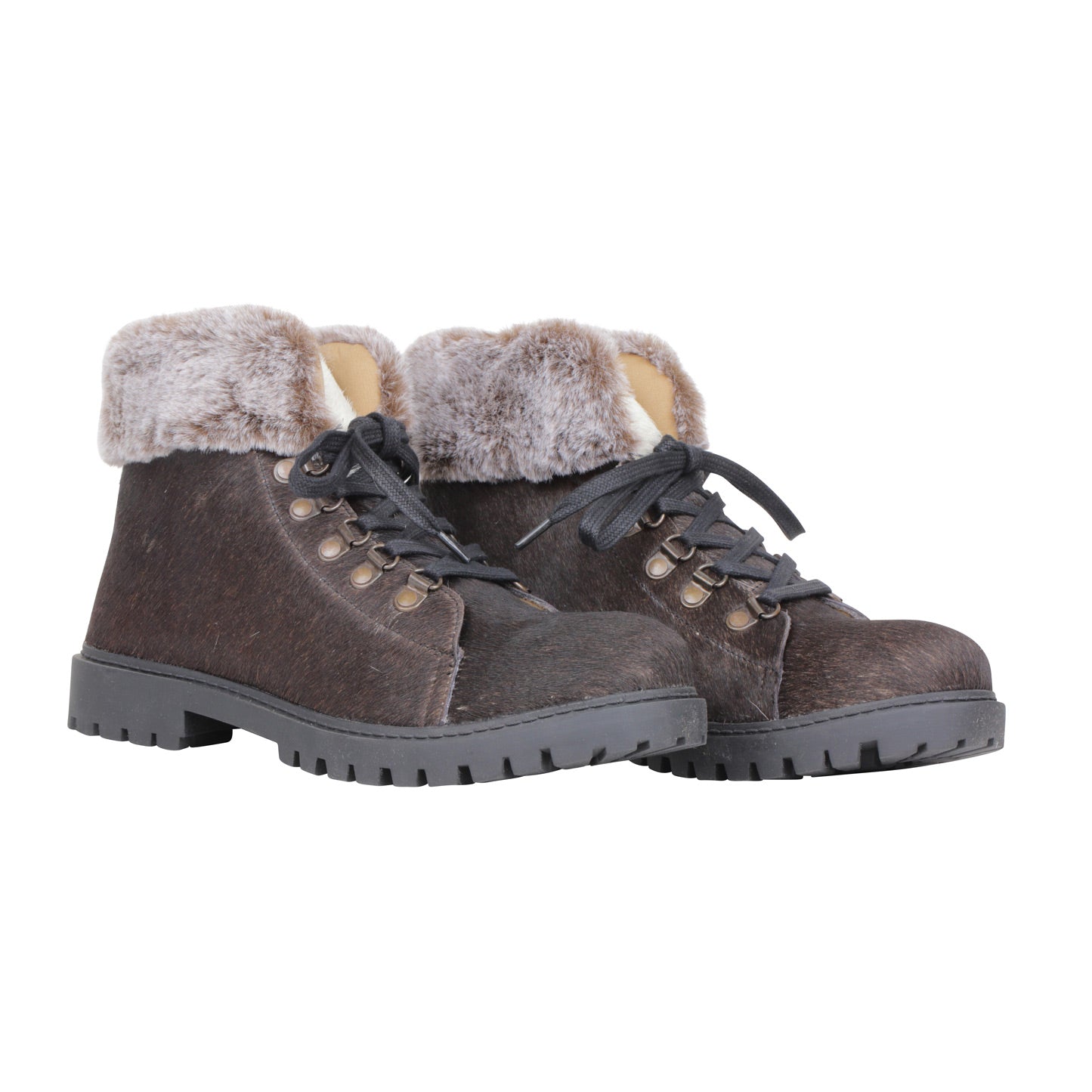 Turbulent Boots