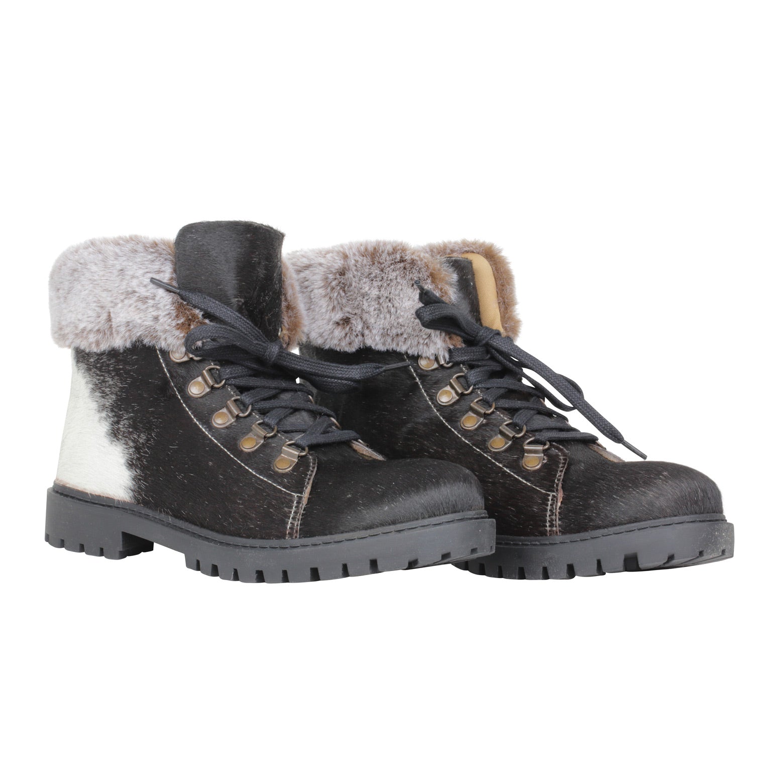 Turbulent Boots