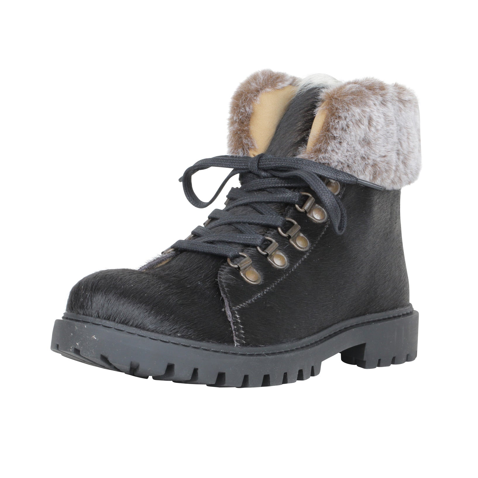 Turbulent Boots