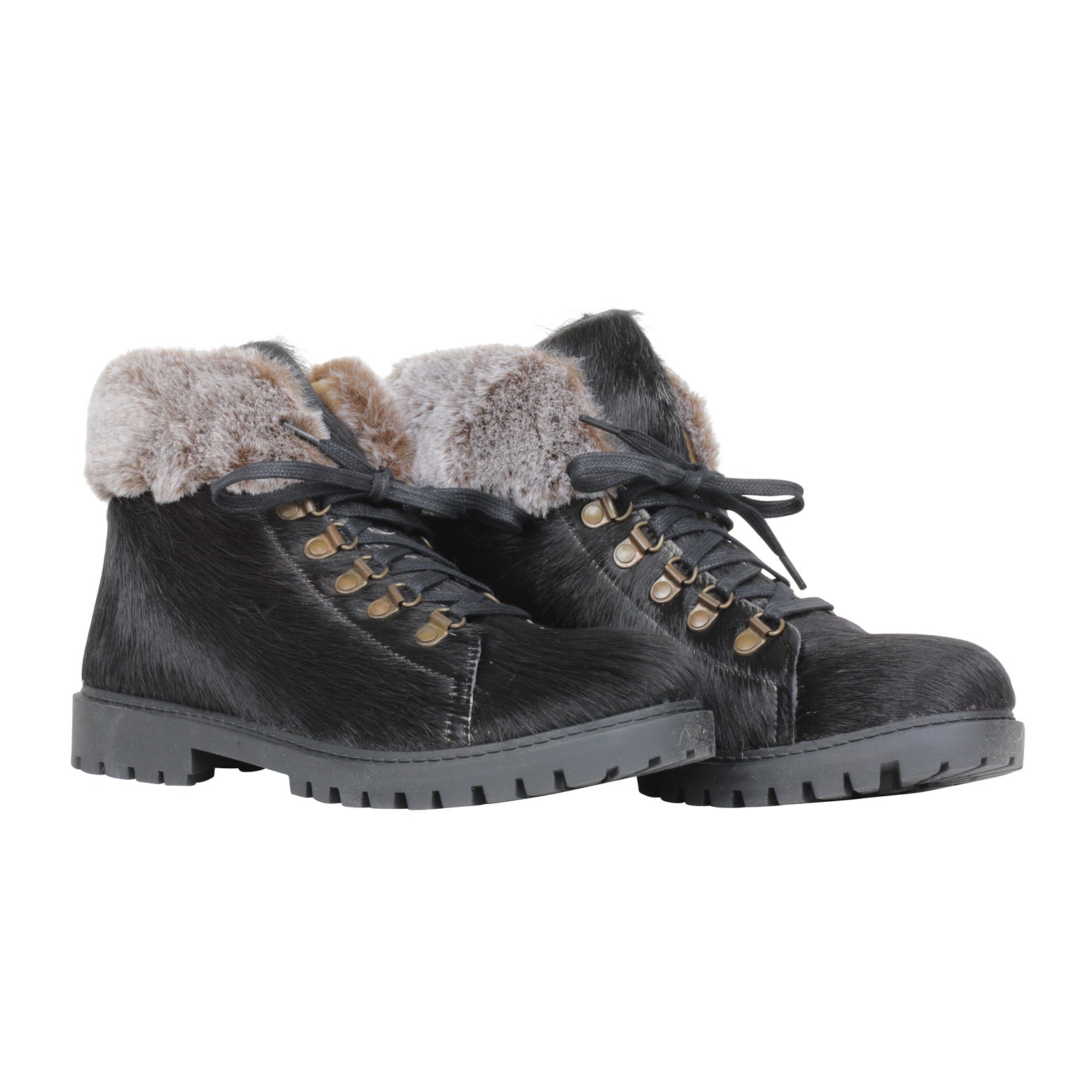 Turbulent Boots