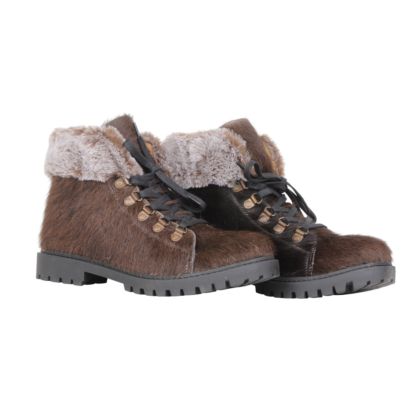Turbulent Boots