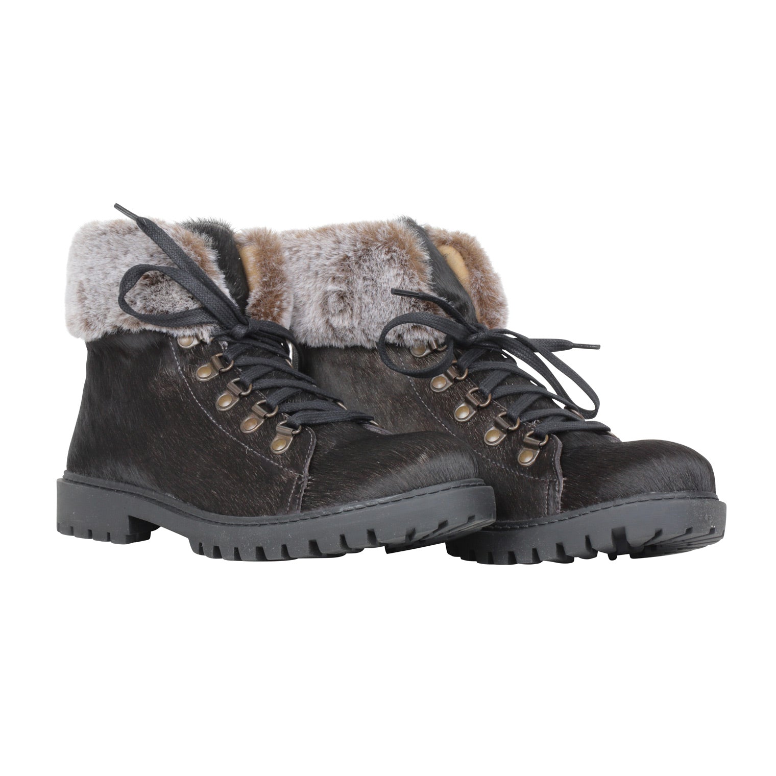 Turbulent Boots
