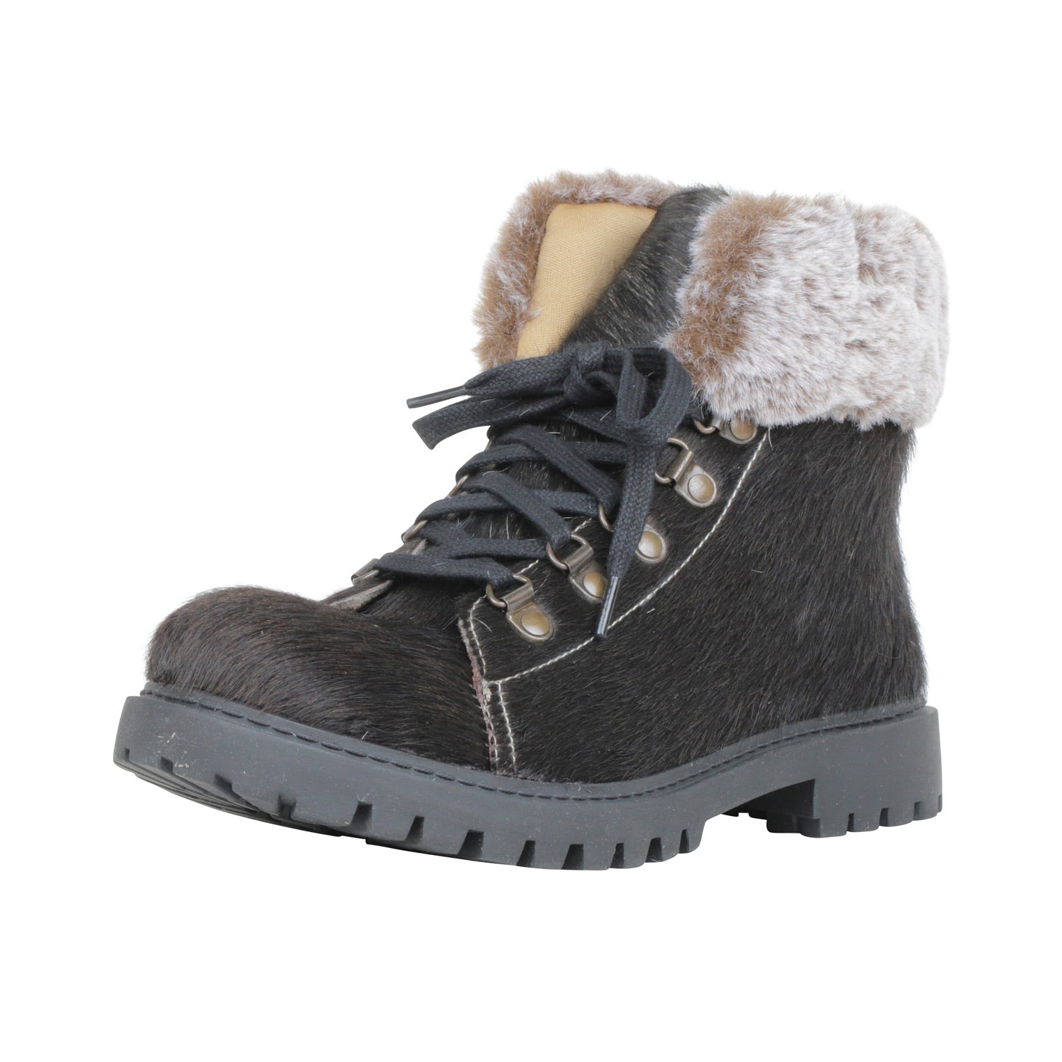 Turbulent Boots