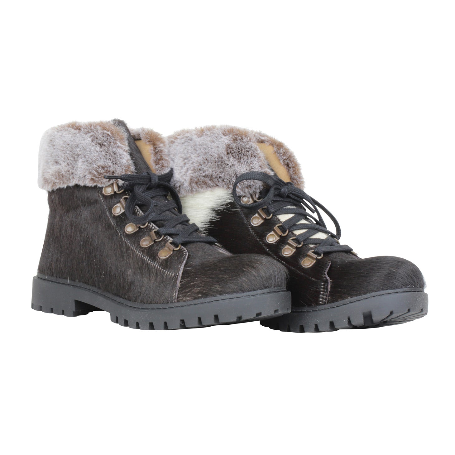 Turbulent Boots