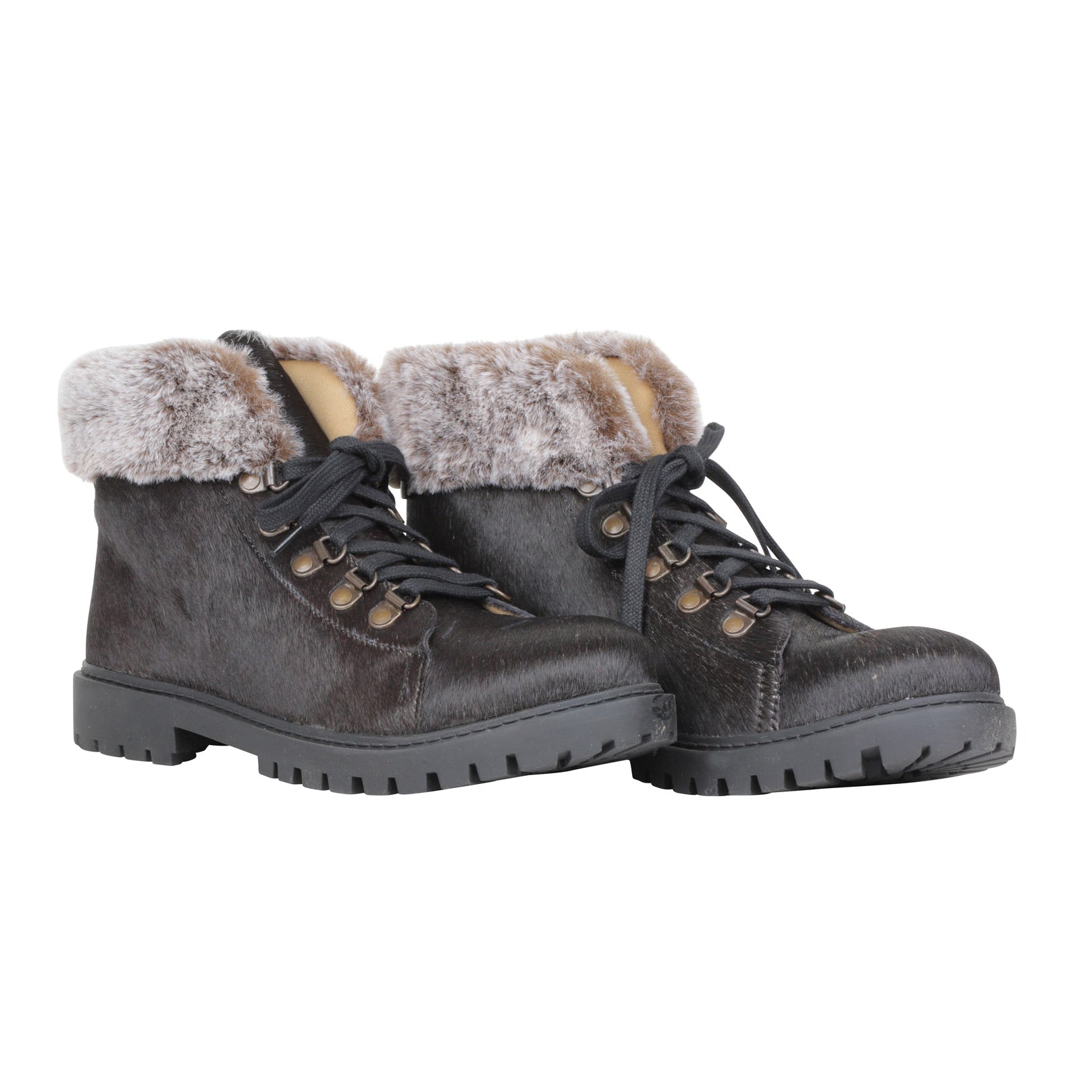 Turbulent Boots