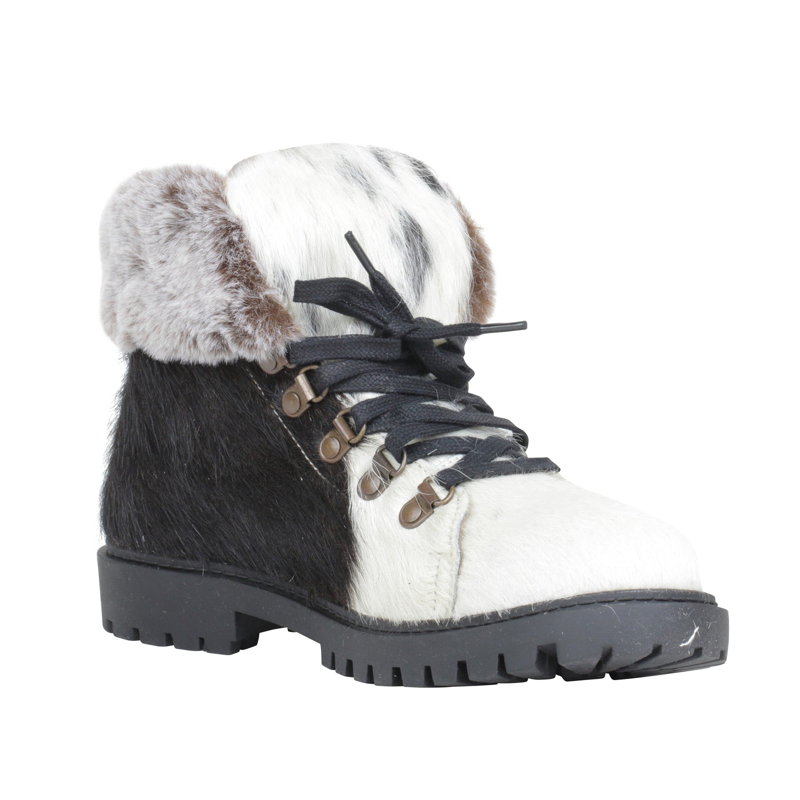 Turbulent Boots