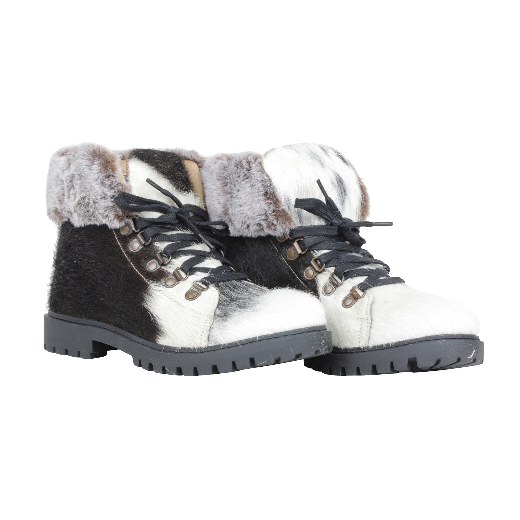 Turbulent Boots