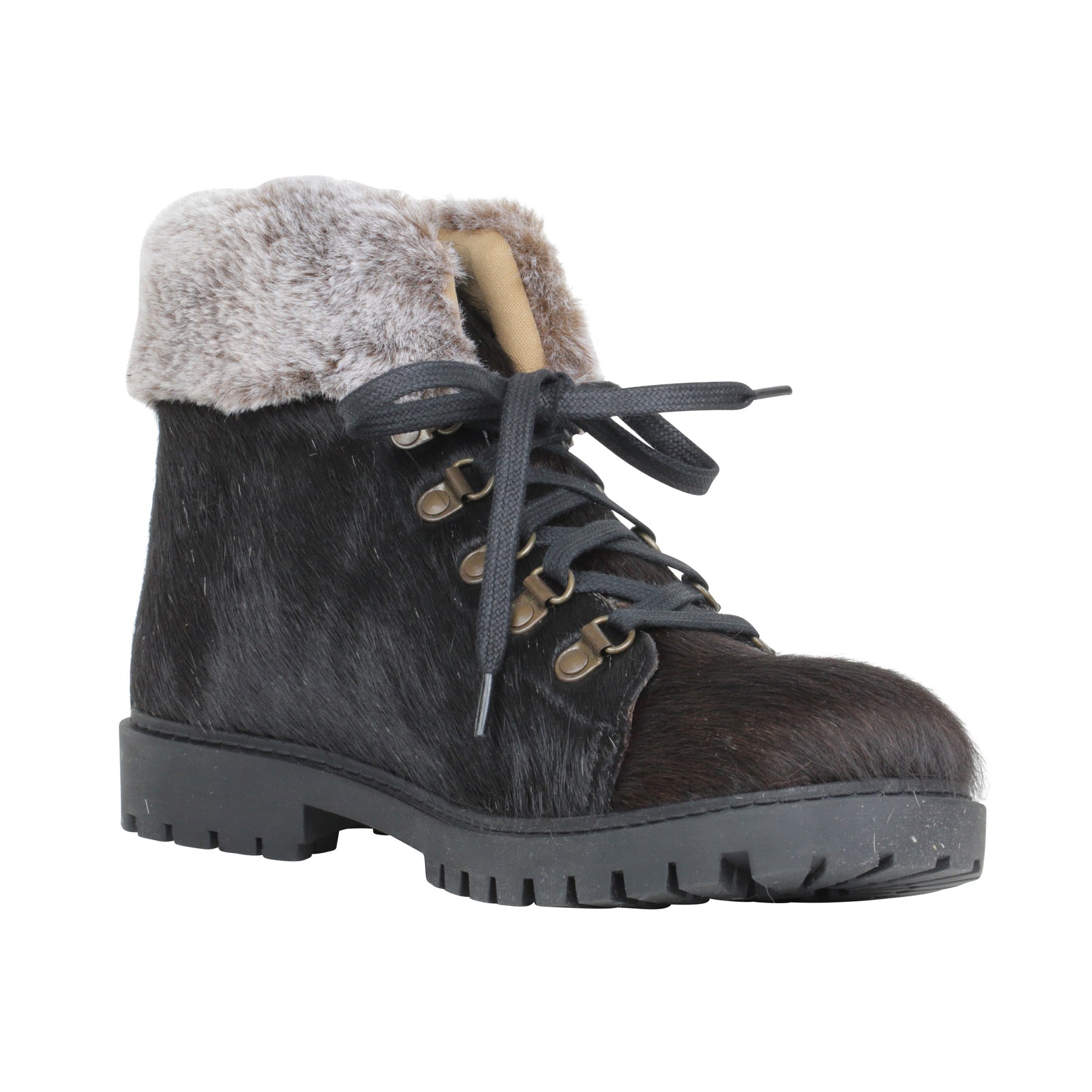 Turbulent Boots