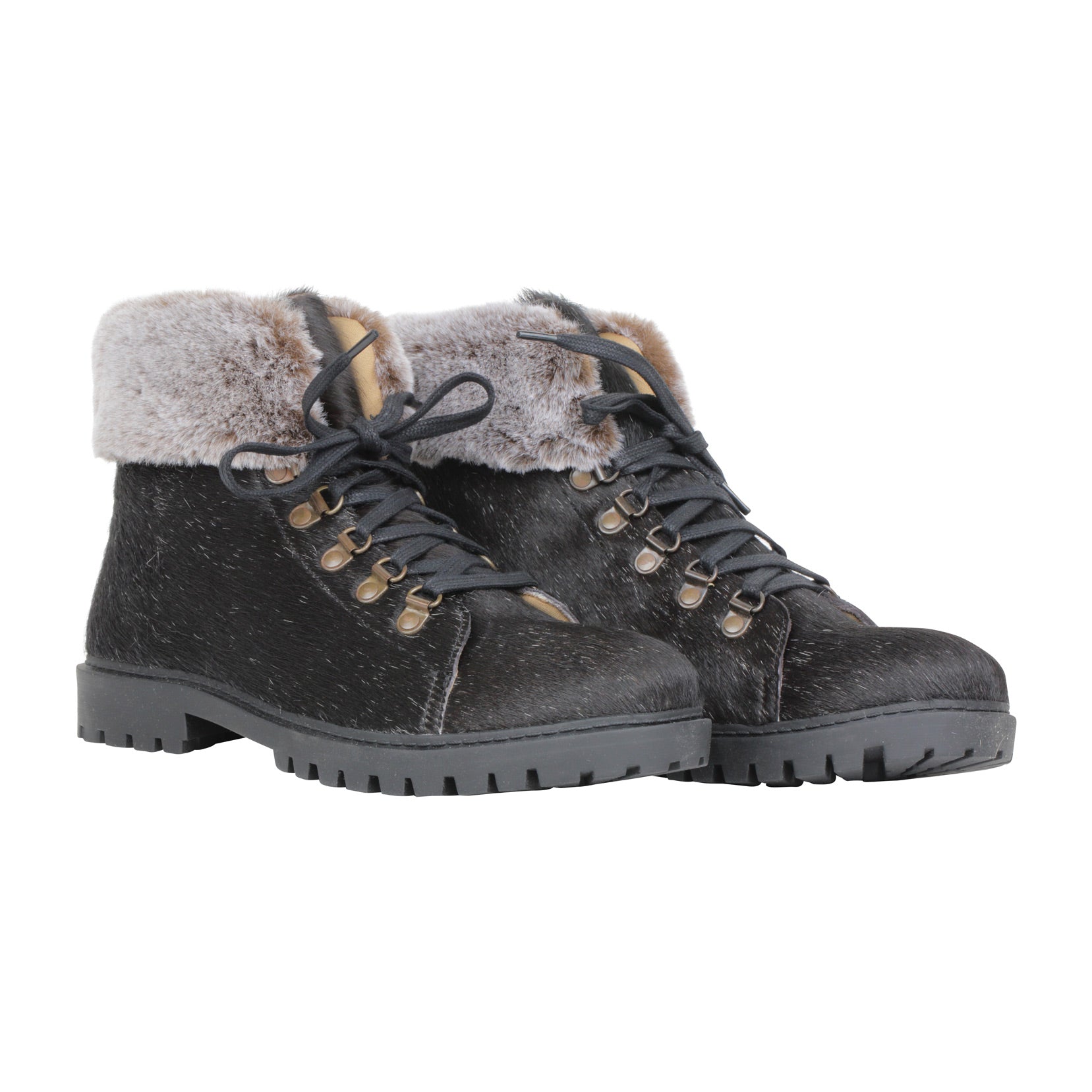 Turbulent Boots
