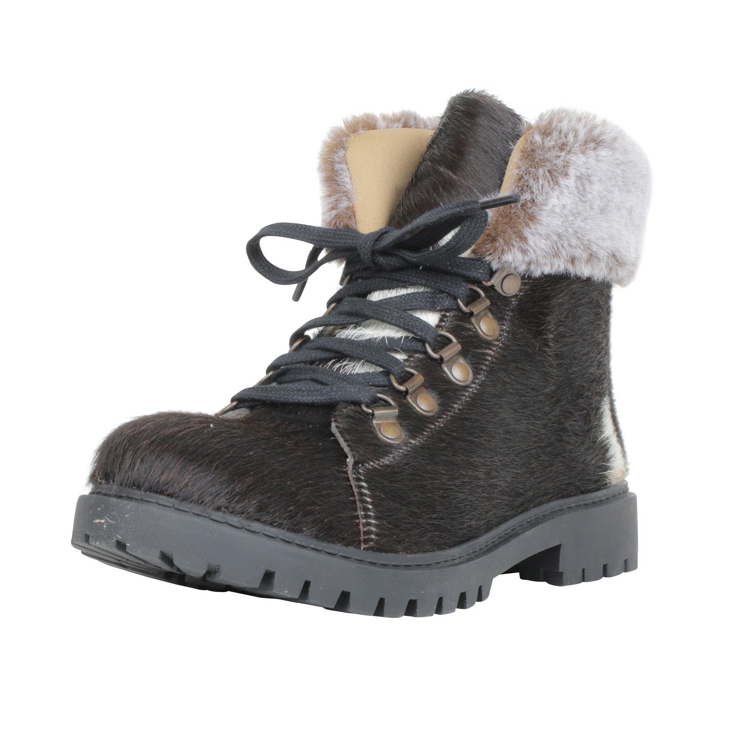 Turbulent Boots