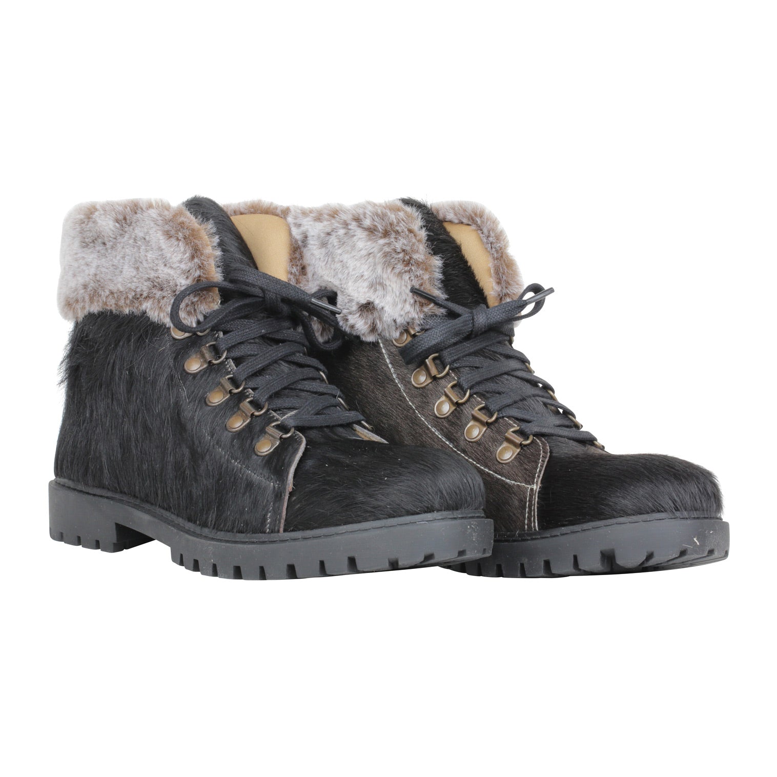 Turbulent Boots