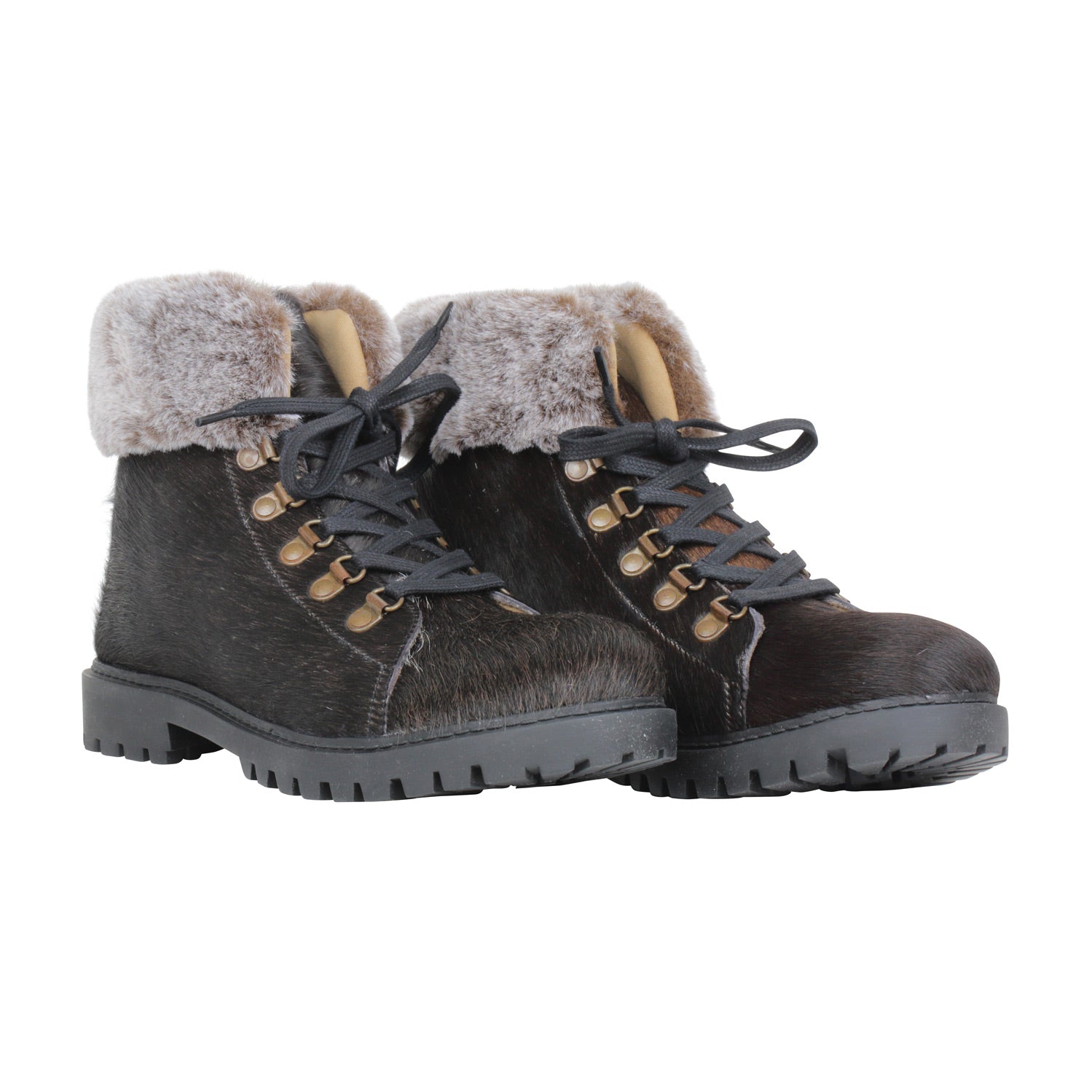 Turbulent Boots