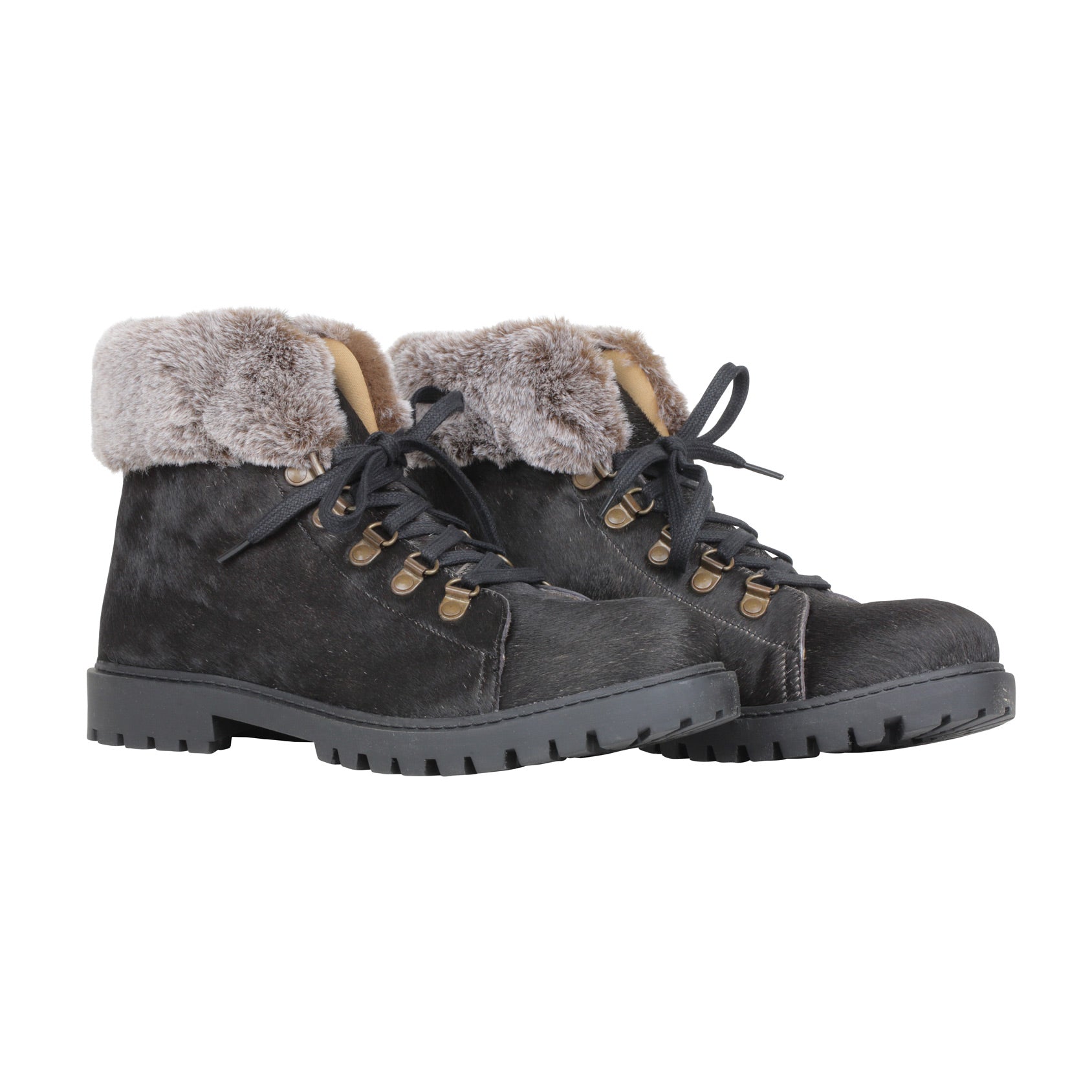 Turbulent Boots