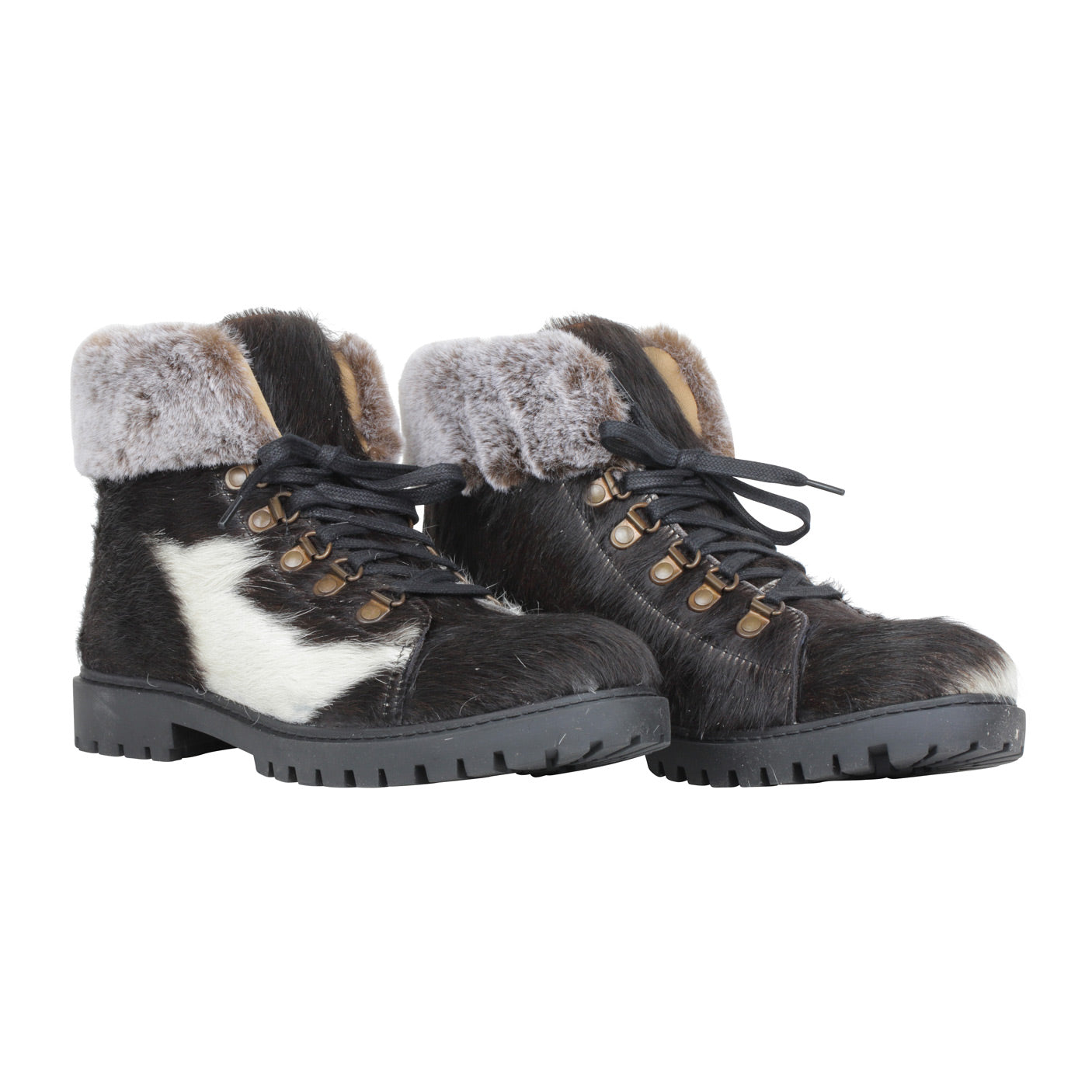 Turbulent Boots