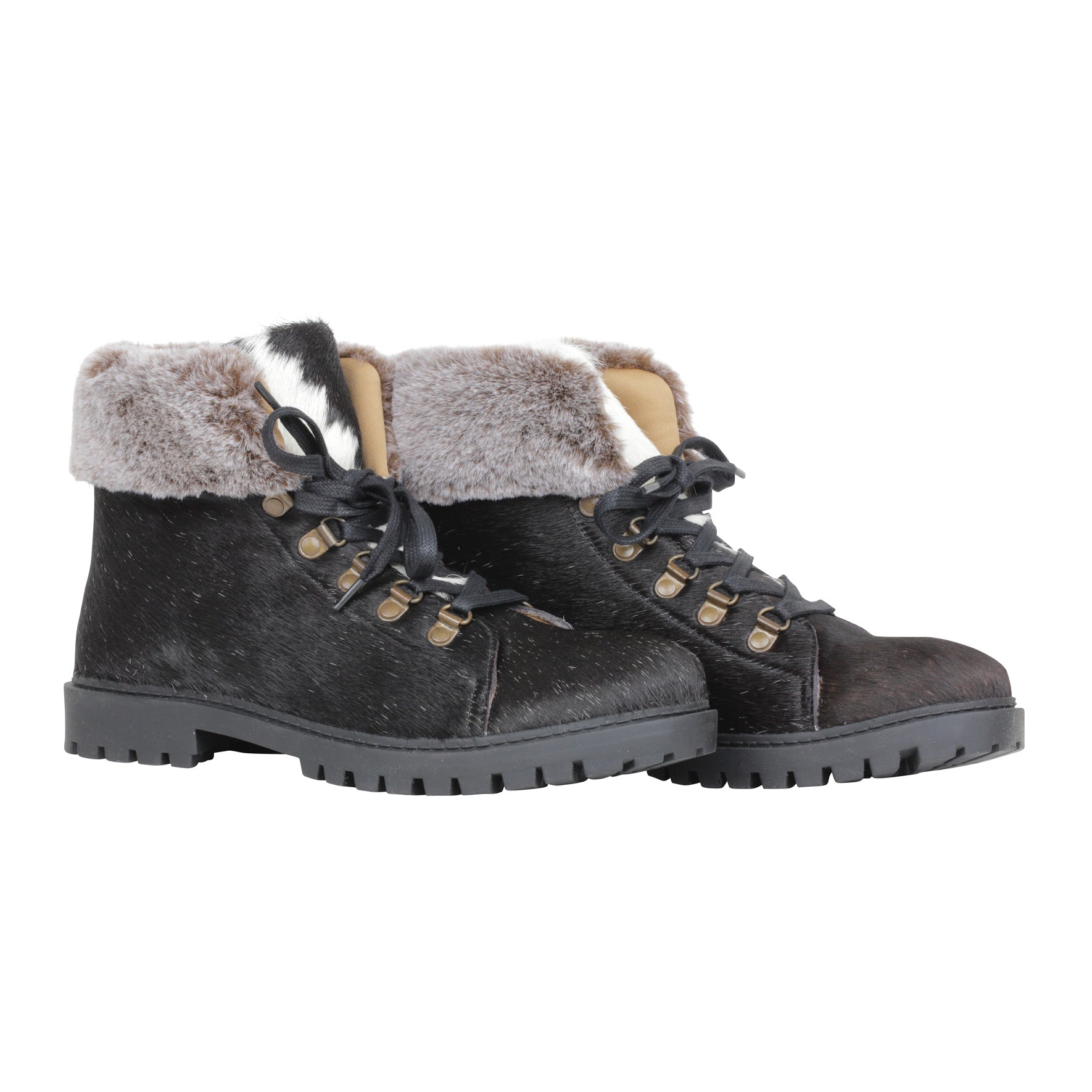 Turbulent Boots
