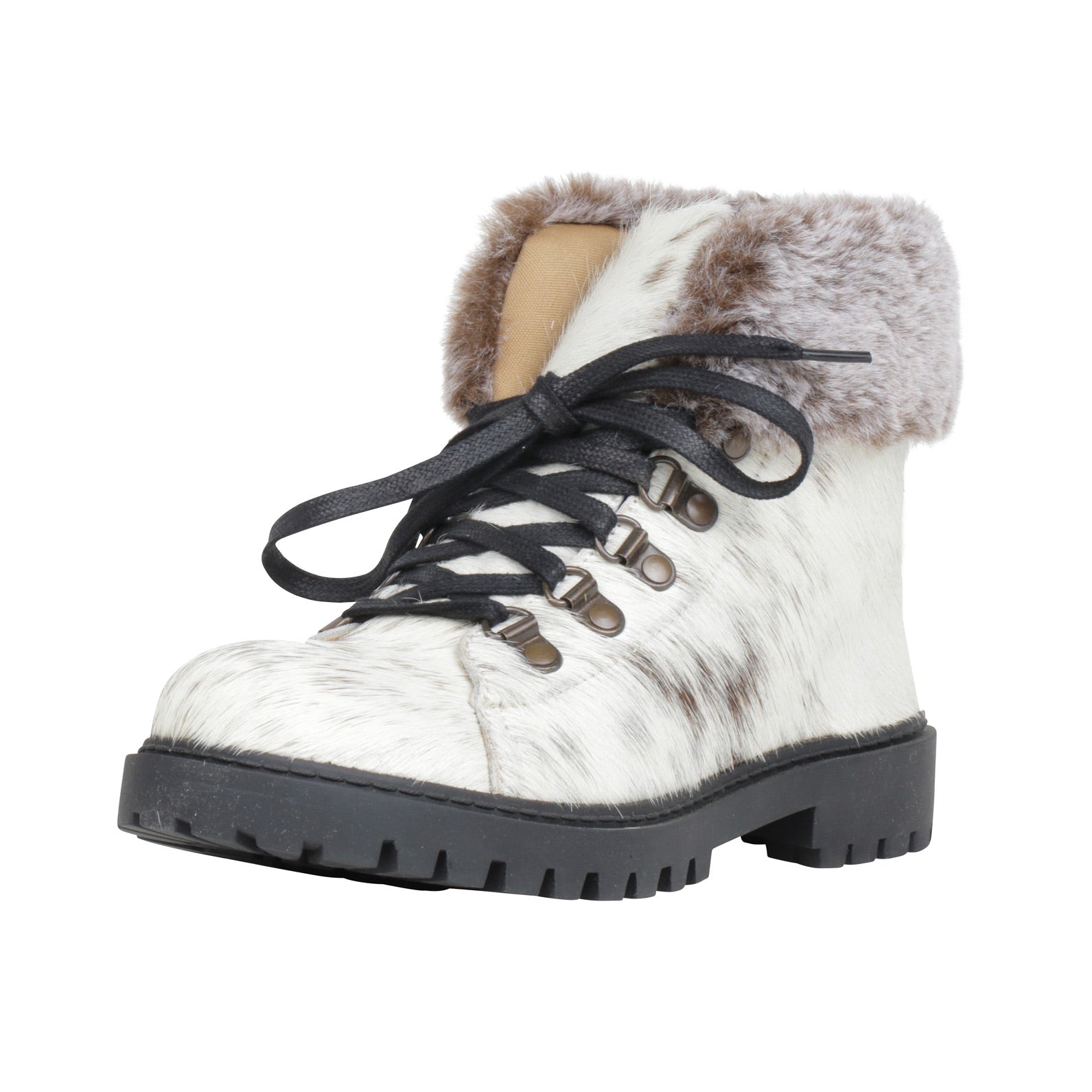 Turbulent Boots