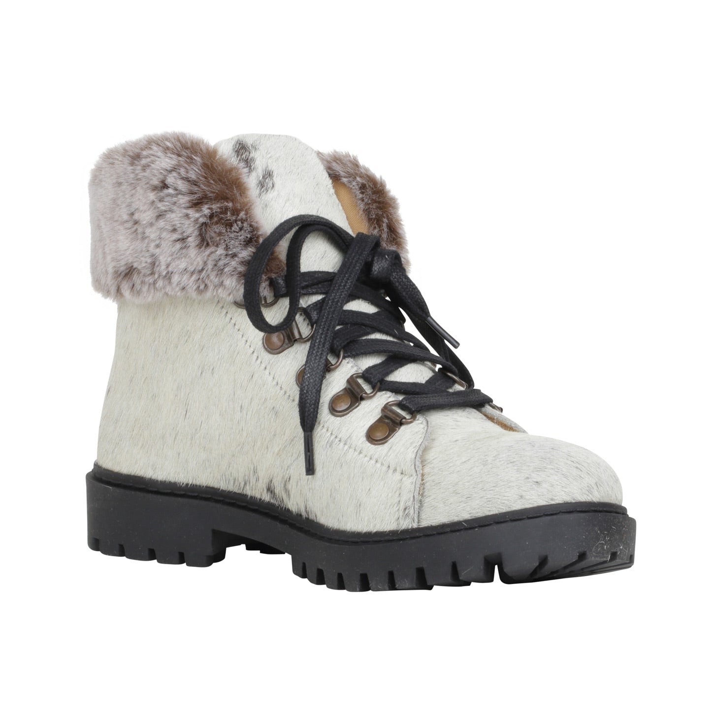Turbulent Boots