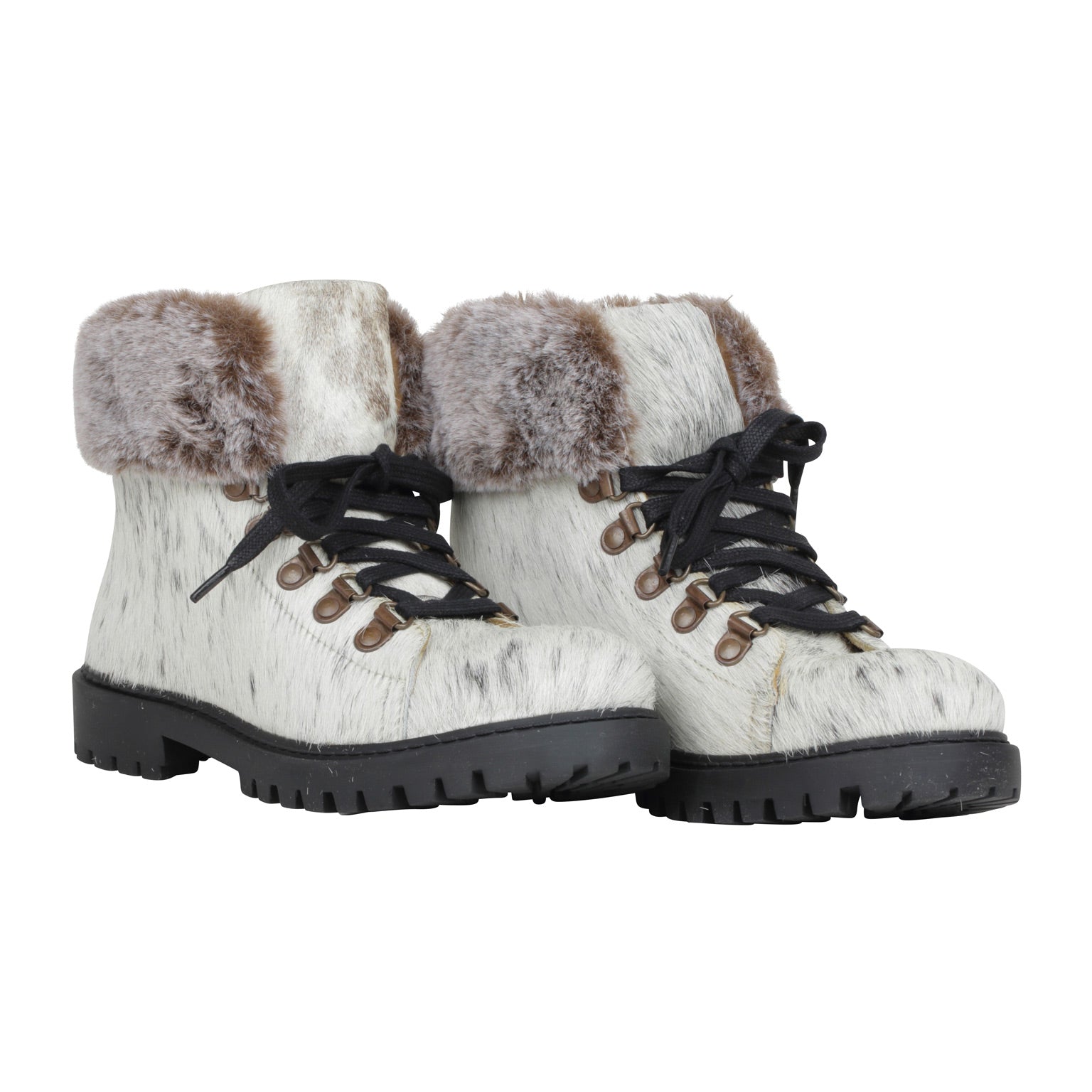 Turbulent Boots