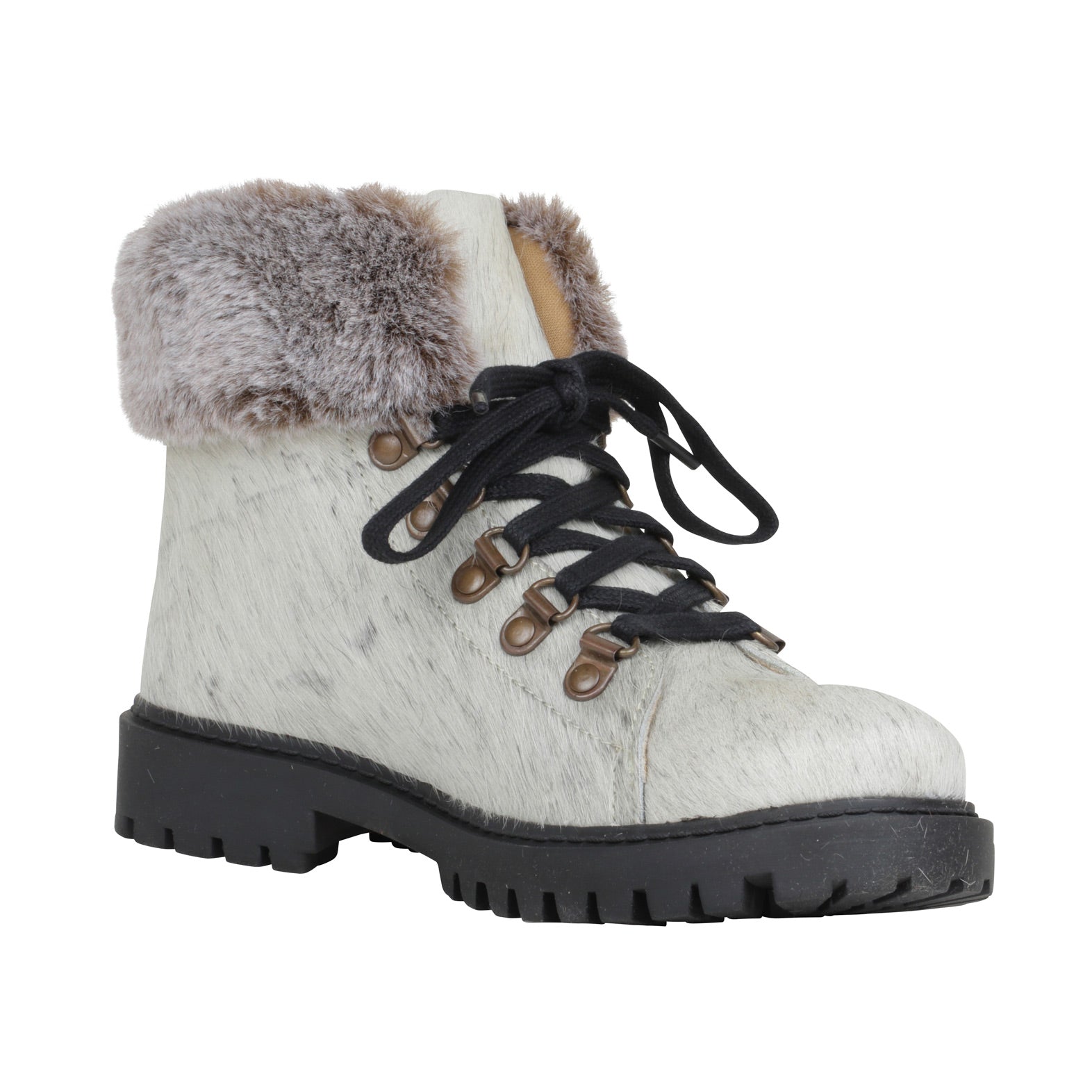 Turbulent Boots