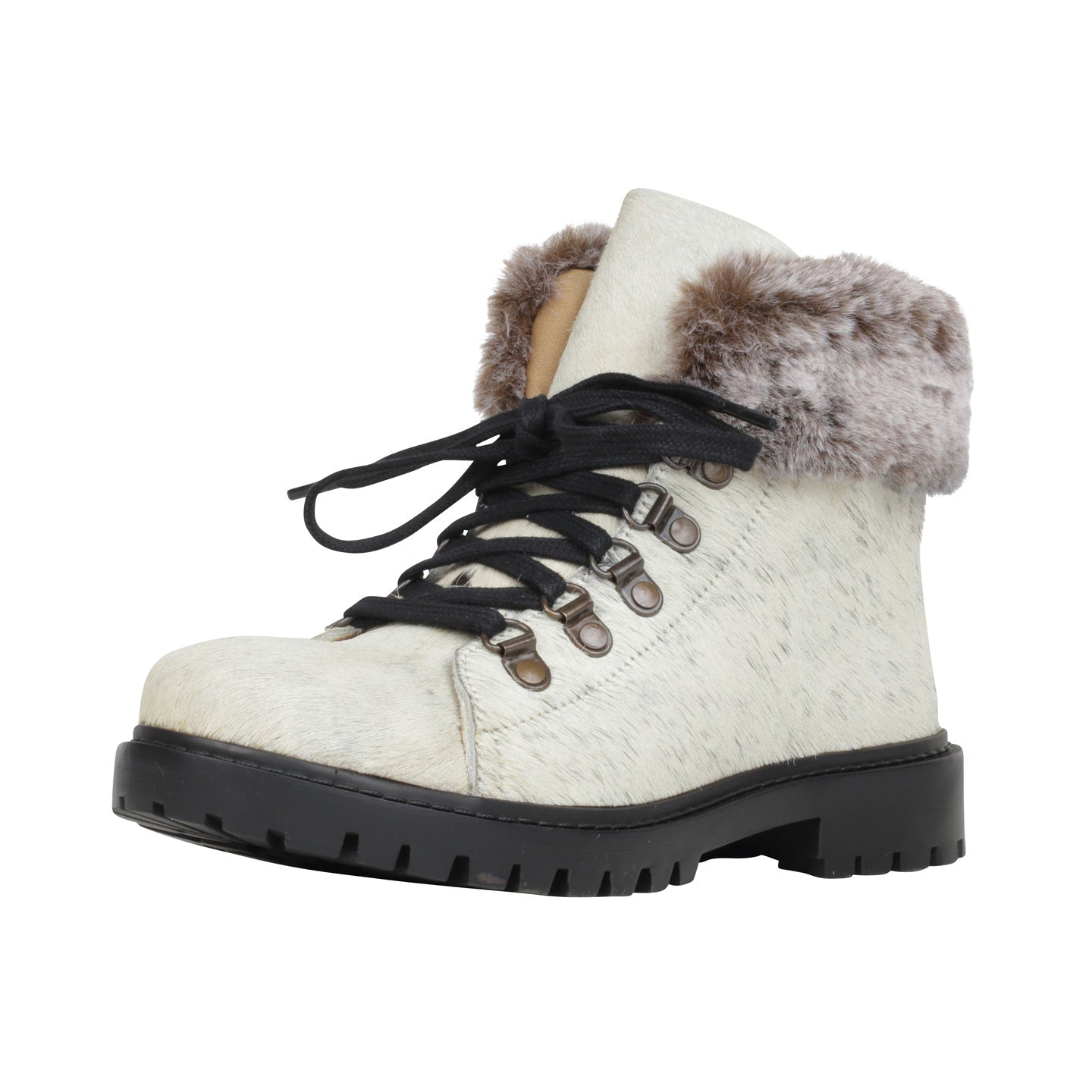 Turbulent Boots