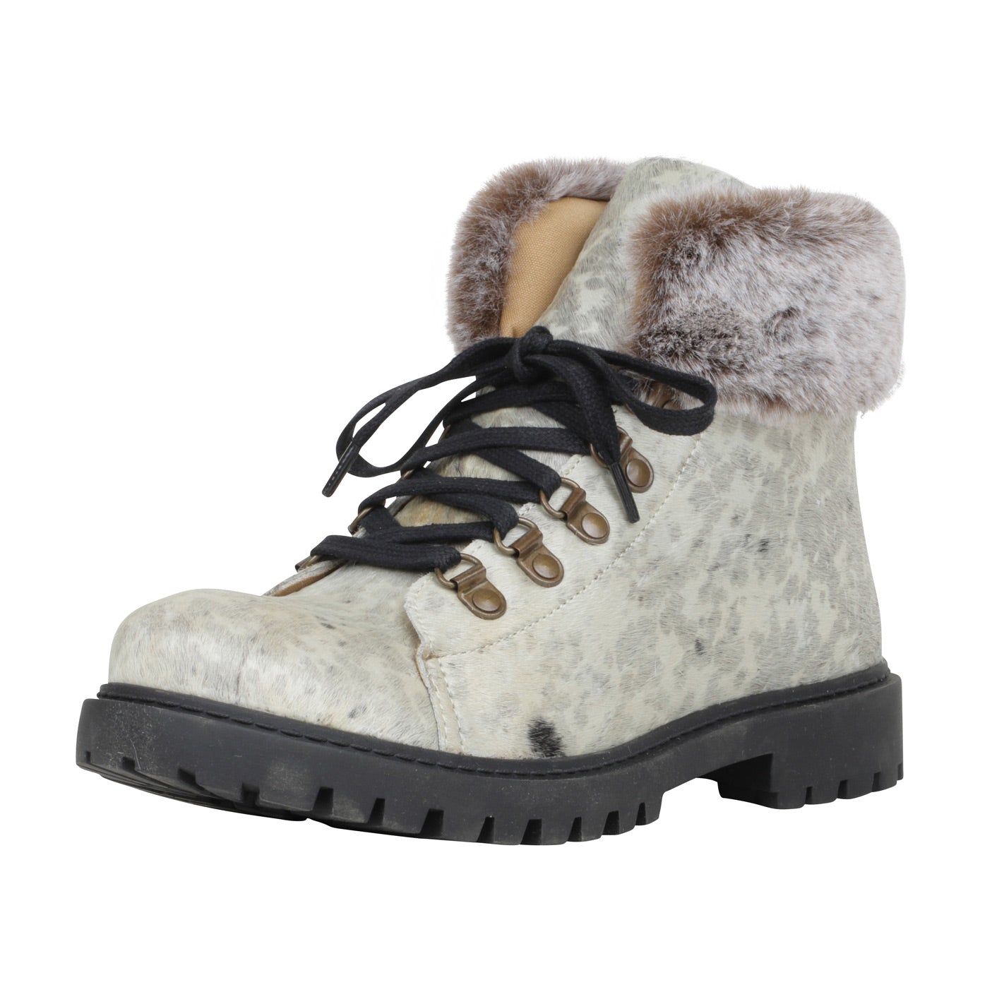 Turbulent Boots