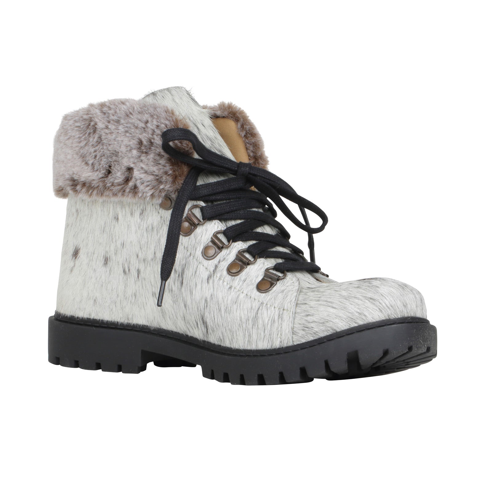 Turbulent Boots