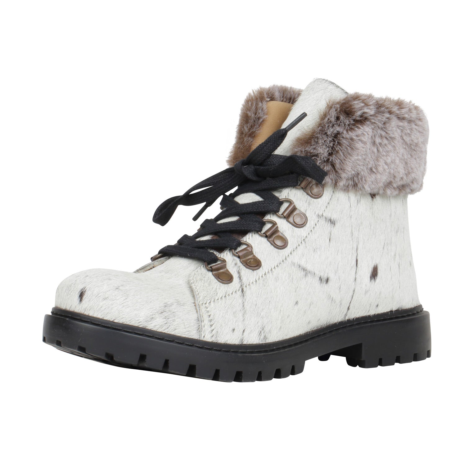 Turbulent Boots