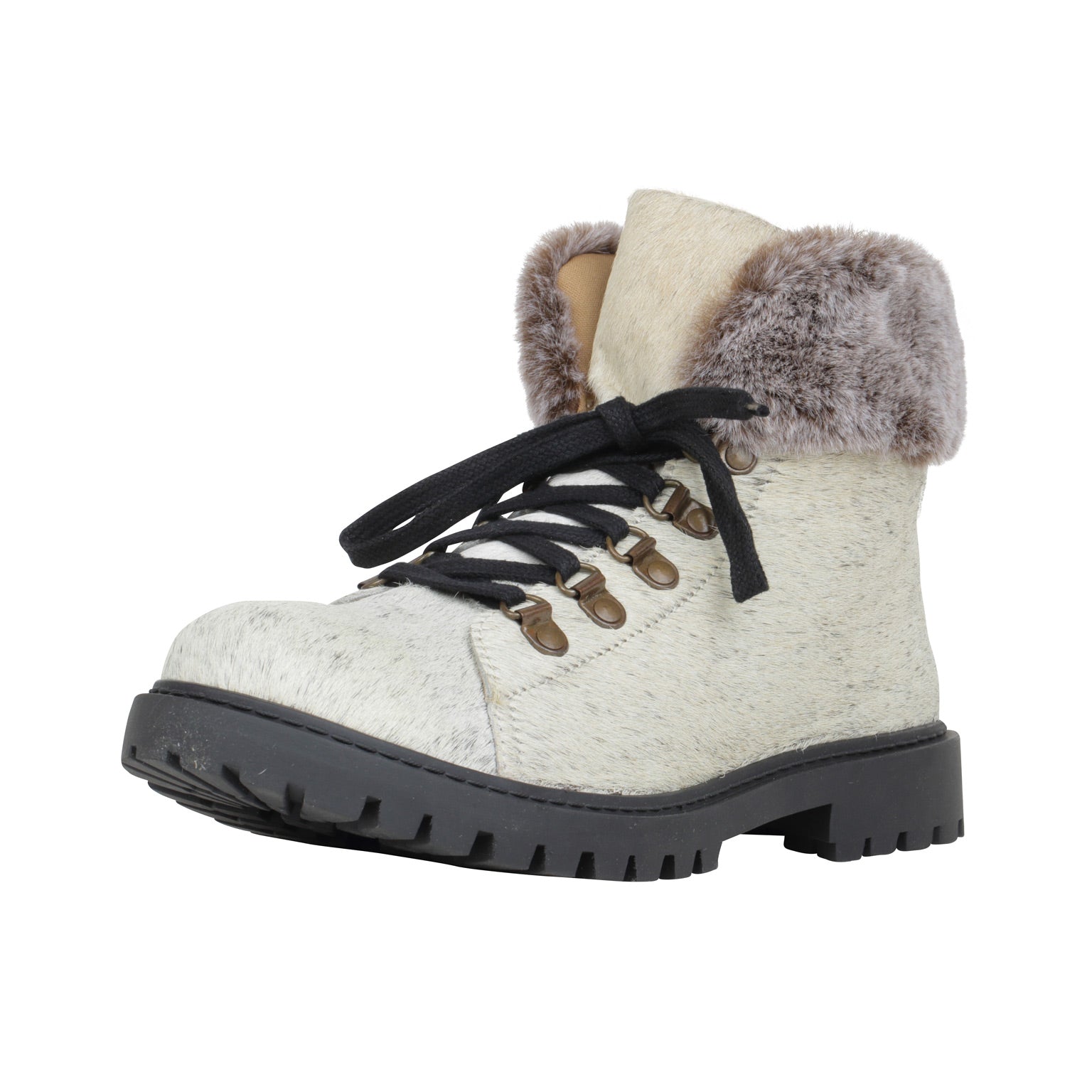 Turbulent Boots