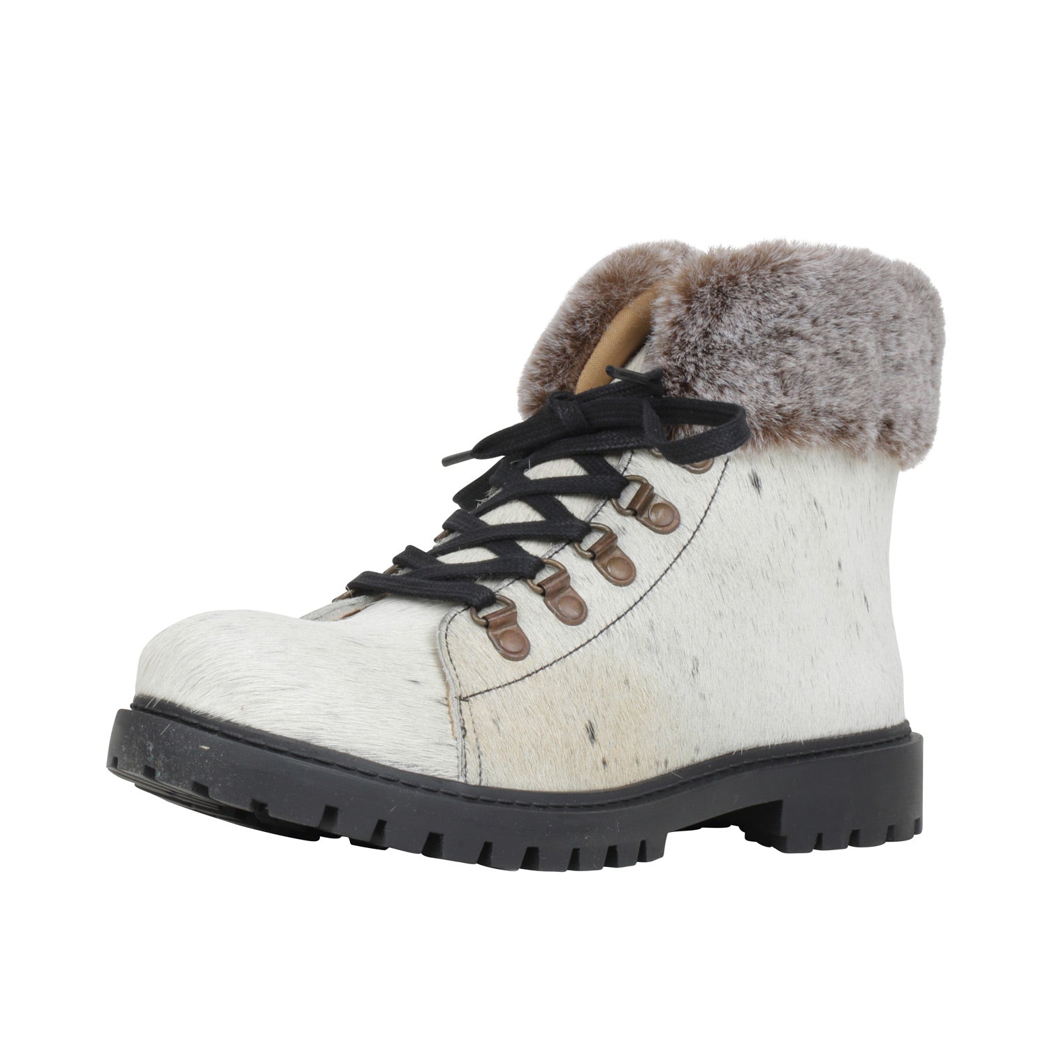 Turbulent Boots
