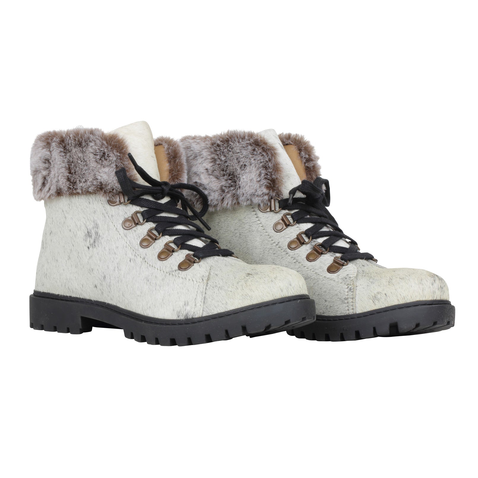 Turbulent Boots